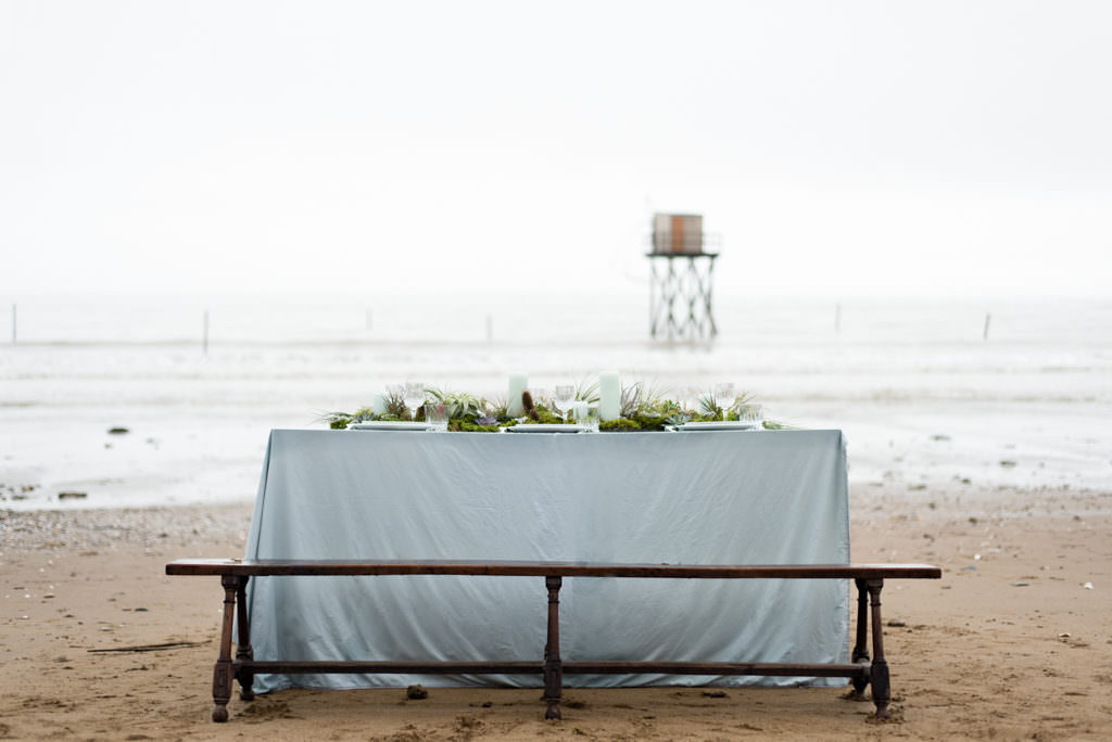 mariage hiver, photographe mariage, mariage pornic, mariage loire atlantique, photographe pornic, photographie loire atlantique, mariage Nantes, photographe Nantes, inspiration, hiver, mariage, couple, amour, tharon-plage, tharon, plage, hiver, plage en hiver